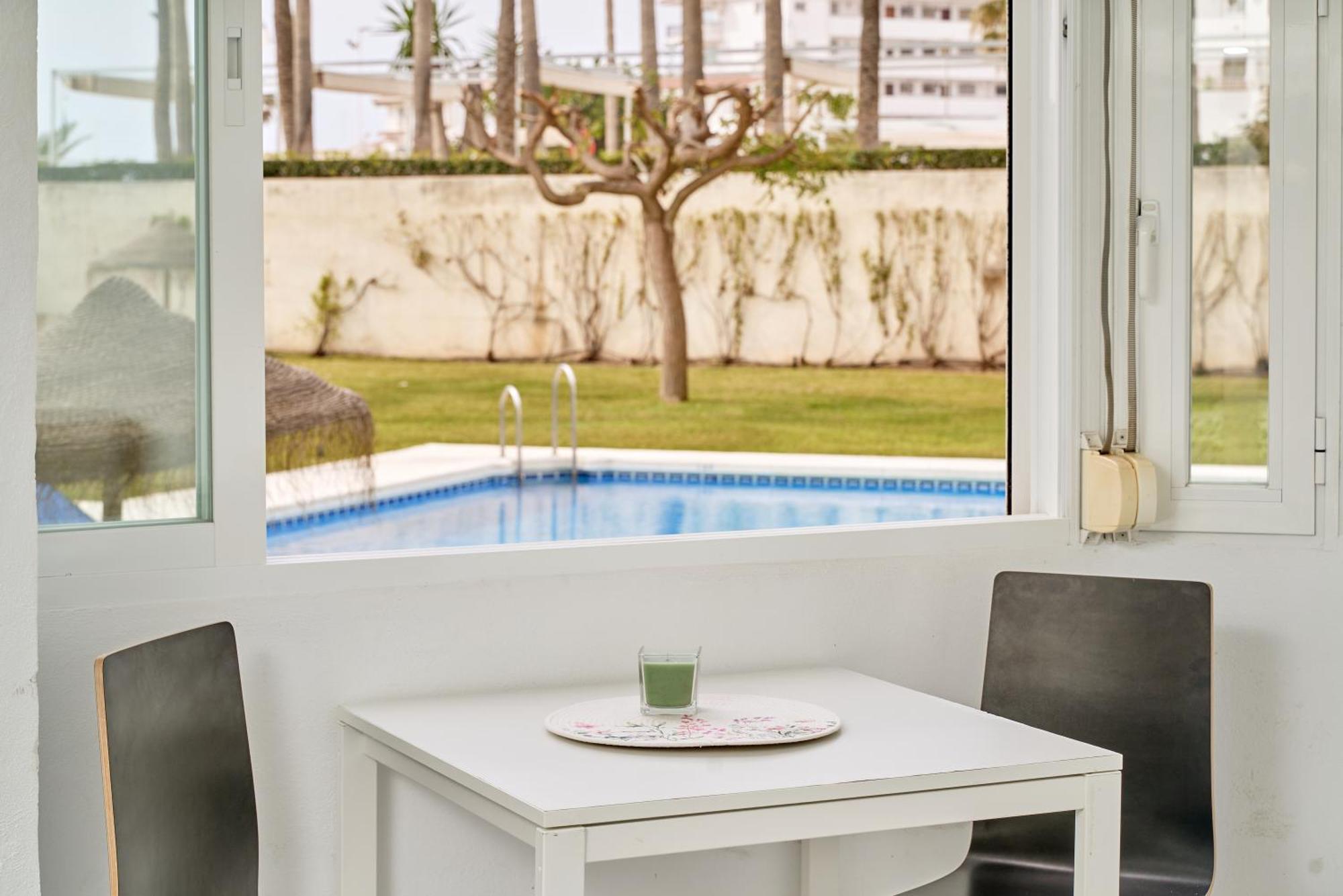 Comfortable Studio Apt Nerja Exterior foto